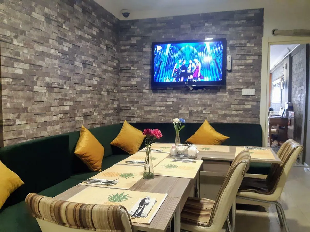 Walnut Shell Hotel İstanbul